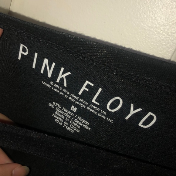 short sleeved black Pink Floyd shirt - Picture 3 of 3